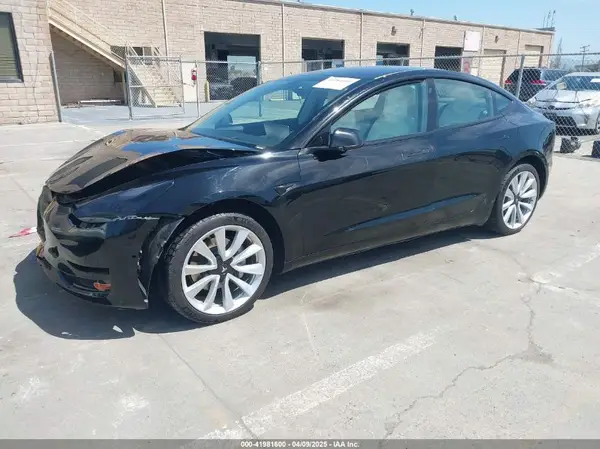 5YJ3E1EB6KF192477 2019 TESLA MODEL 3 - Image 2