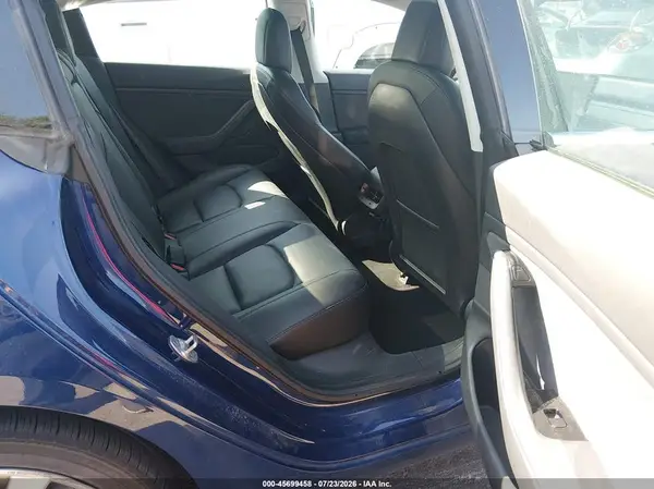 5YJ3E1EB6KF194195 2019 TESLA MODEL 3 - Image 8