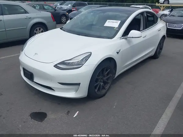 5YJ3E1EB6KF211738 2019 TESLA MODEL 3 - Image 2