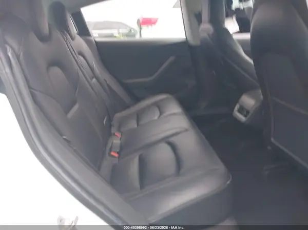 5YJ3E1EB6KF211738 2019 TESLA MODEL 3 - Image 8