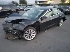 5YJ3E1EB6KF213683 2019 TESLA MODEL 3