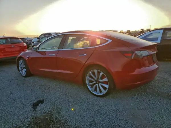 5YJ3E1EB6KF231617 2019 TESLA MODEL 3 - Image 2