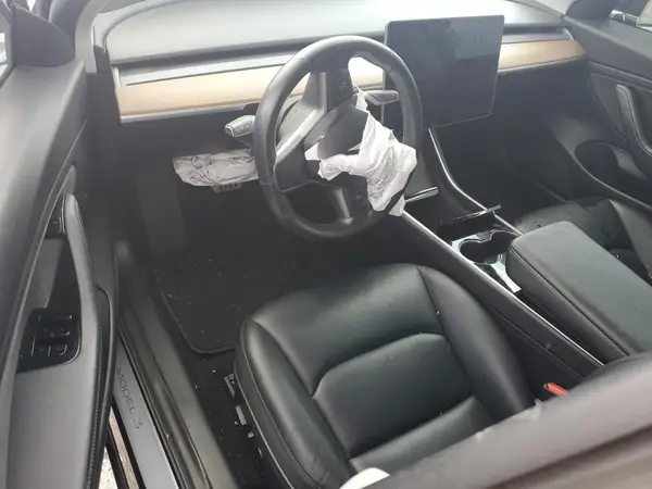 5YJ3E1EB6KF237336 2019 TESLA MODEL 3 - Image 8