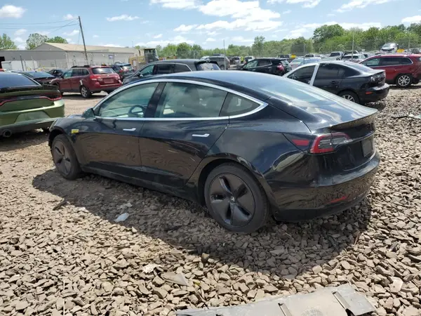 5YJ3E1EB6KF384465 2019 TESLA MODEL 3 - Image 2