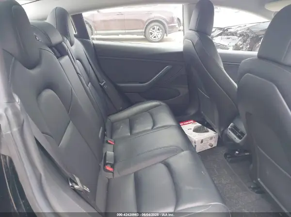 5YJ3E1EB6KF385342 2019 TESLA MODEL 3 - Image 8