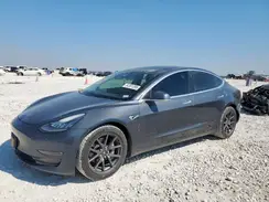 5YJ3E1EB6KF386264 2019 TESLA MODEL 3