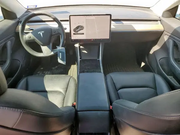 5YJ3E1EB6KF386264 2019 TESLA MODEL 3 - Image 8