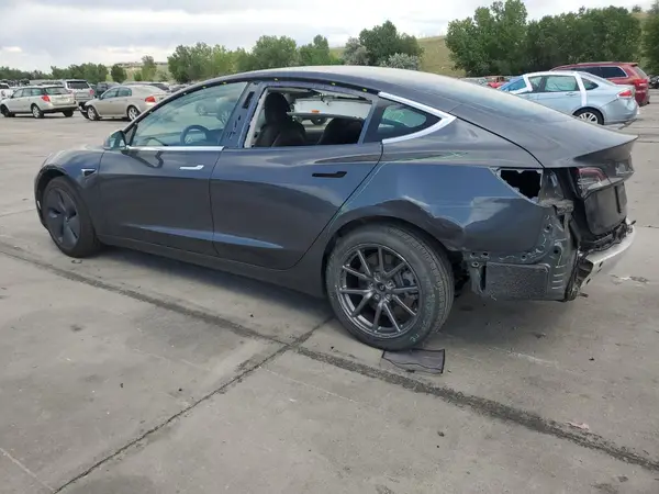 5YJ3E1EB6KF386703 2019 TESLA MODEL 3 - Image 2
