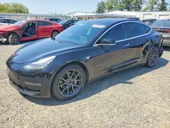 5YJ3E1EB6KF388967 2019 TESLA MODEL 3