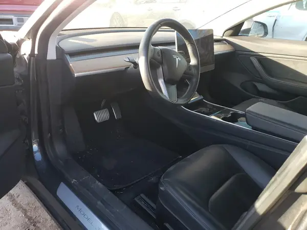 5YJ3E1EB6KF389164 2019 TESLA MODEL 3 - Image 8