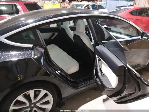 5YJ3E1EB6KF391478 2019 TESLA MODEL 3 - Image 8