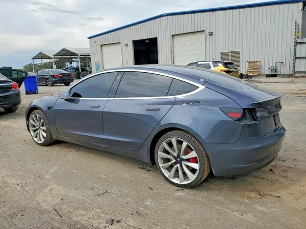 5YJ3E1EB6KF392890 2019 TESLA MODEL 3 - Image 2