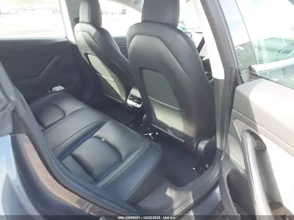 5YJ3E1EB6KF392923 2019 TESLA MODEL 3 - Image 8