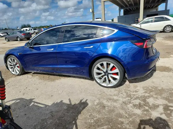 5YJ3E1EB6KF393585 2019 TESLA MODEL 3 - Image 2