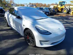 5YJ3E1EB6KF393683 2019 TESLA MODEL 3