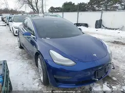 5YJ3E1EB6KF394073 2019 TESLA MODEL 3
