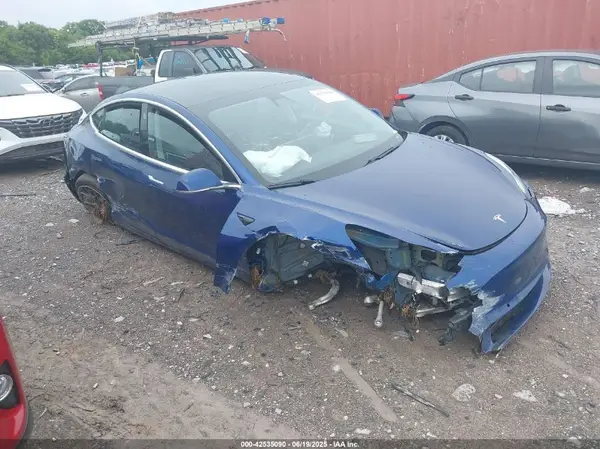 5YJ3E1EB6KF408280 2019 TESLA MODEL 3 - Image 1