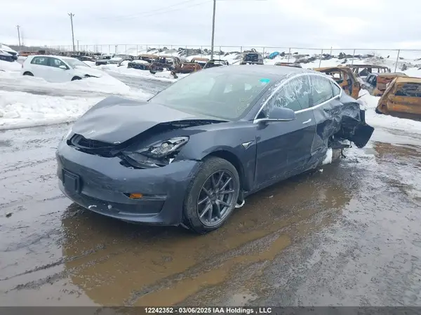 5YJ3E1EB6KF414872 2019 TESLA MODEL 3 - Image 2