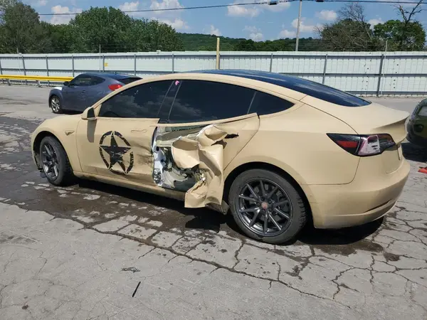 5YJ3E1EB6KF418405 2019 TESLA MODEL 3 - Image 2