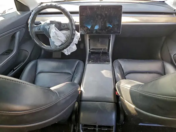 5YJ3E1EB6KF433258 2019 TESLA MODEL 3 - Image 8