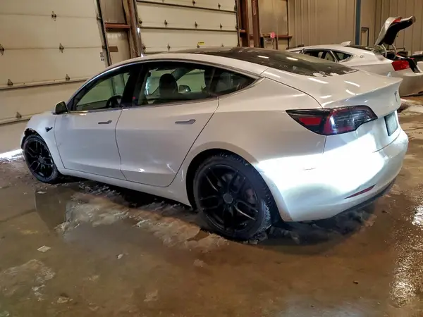 5YJ3E1EB6KF433342 2019 TESLA MODEL 3 - Image 2