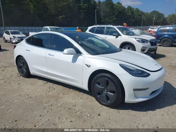 5YJ3E1EB6KF433356 2019 TESLA MODEL 3 - Image 1