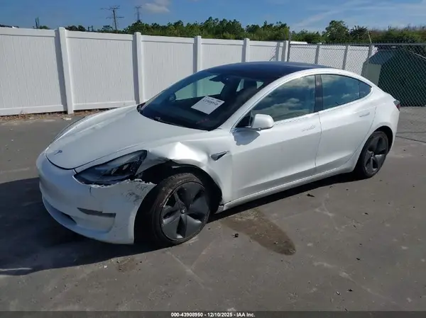 5YJ3E1EB6KF437391 2019 TESLA MODEL 3 - Image 2