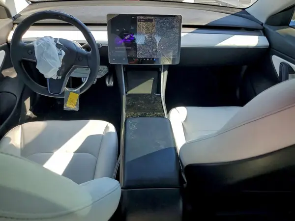5YJ3E1EB6KF450626 2019 TESLA MODEL 3 - Image 8