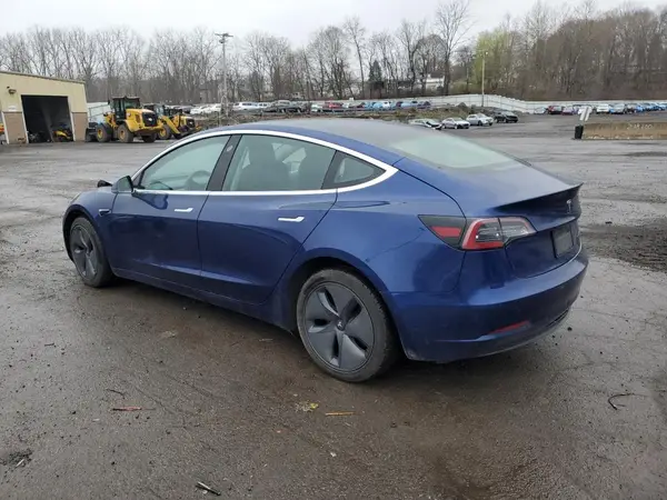5YJ3E1EB6KF452747 2019 TESLA MODEL 3 - Image 2