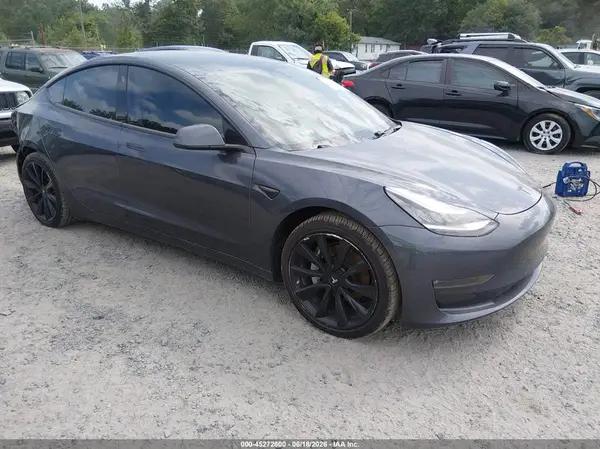 5YJ3E1EB6KF453509 2019 TESLA MODEL 3 - Image 1