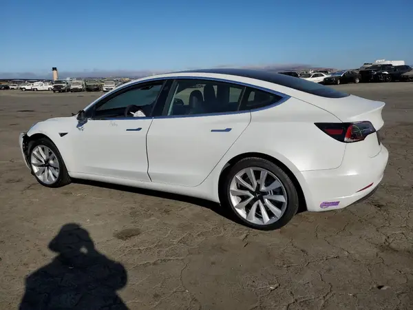 5YJ3E1EB6KF453512 2019 TESLA MODEL 3 - Image 2