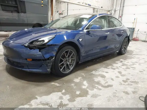 5YJ3E1EB6KF465028 2019 TESLA MODEL 3 - Image 2