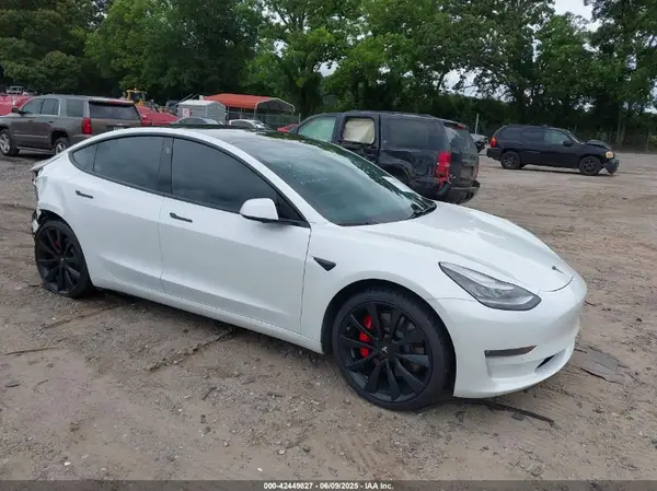 5YJ3E1EB6KF487174 2019 TESLA MODEL 3 - Image 1