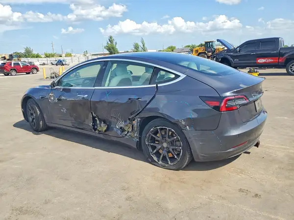 5YJ3E1EB6KF494593 2019 TESLA MODEL 3 - Image 2