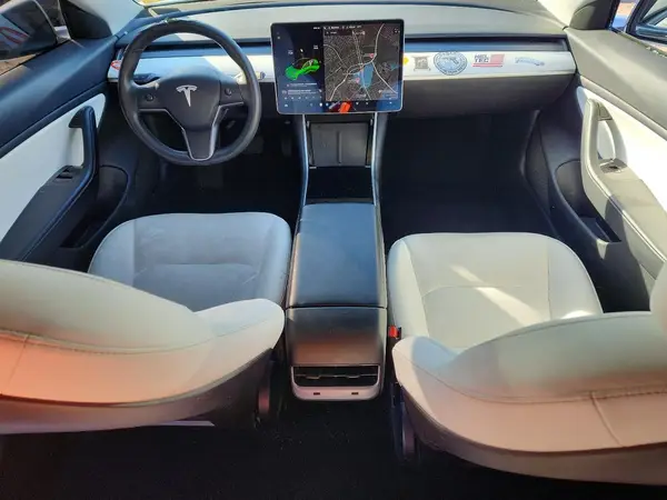 5YJ3E1EB6KF494934 2019 TESLA MODEL 3 - Image 8