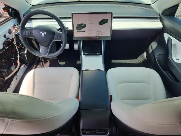 5YJ3E1EB6KF514387 2019 TESLA MODEL 3 - Image 8
