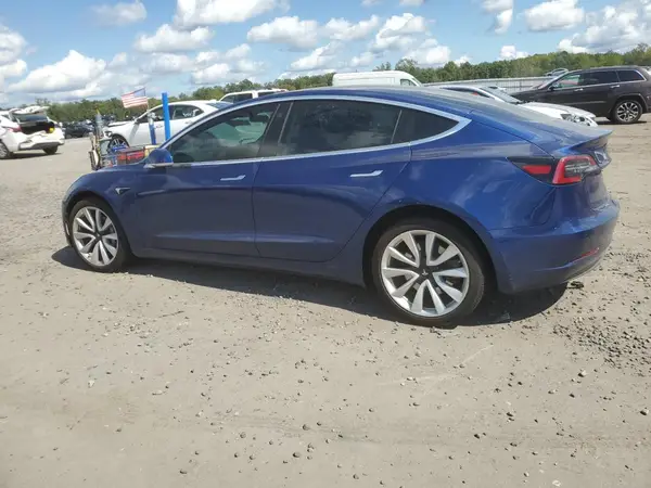 5YJ3E1EB6KF521694 2019 TESLA MODEL 3 - Image 2