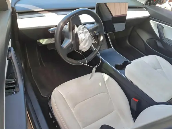 5YJ3E1EB6LF543194 2020 TESLA MODEL 3 - Image 8