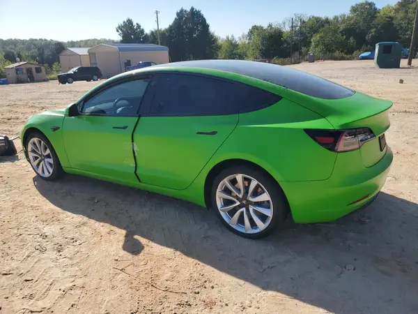 5YJ3E1EB6LF600445 2020 TESLA MODEL 3 - Image 2
