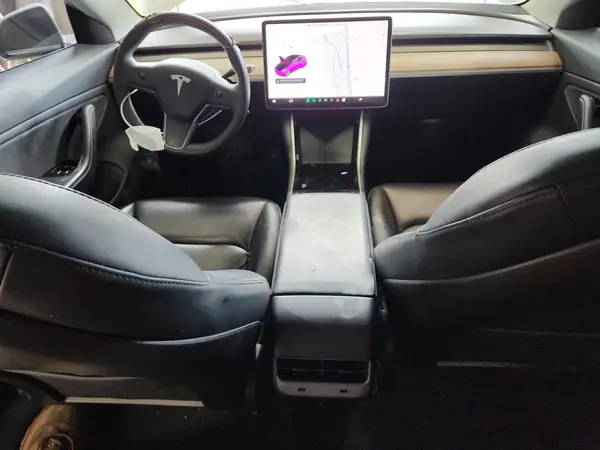 5YJ3E1EB6LF617892 2020 TESLA MODEL 3 - Image 8