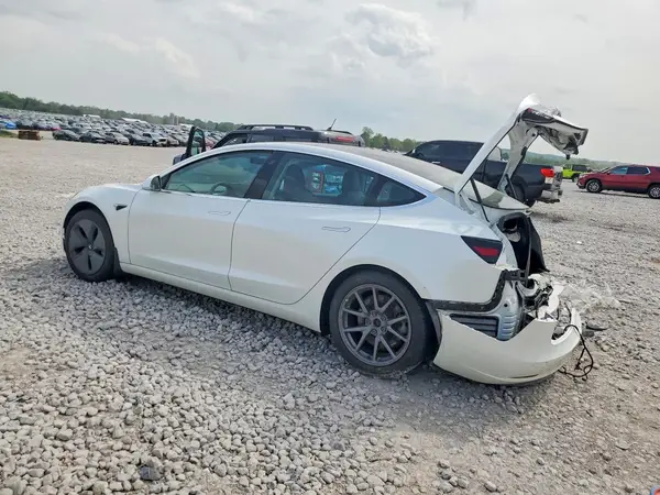 5YJ3E1EB6LF618332 2020 TESLA MODEL 3 - Image 2