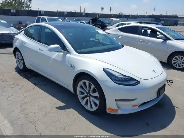 5YJ3E1EB6LF621568 2020 TESLA MODEL 3 - Image 1