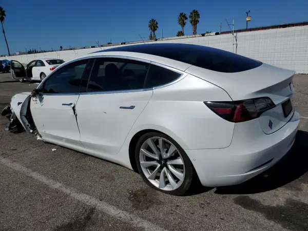 5YJ3E1EB6LF628553 2020 TESLA MODEL 3 - Image 2