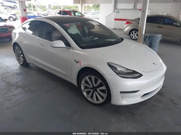 5YJ3E1EB6LF628777 2020 TESLA MODEL 3 - Image 1