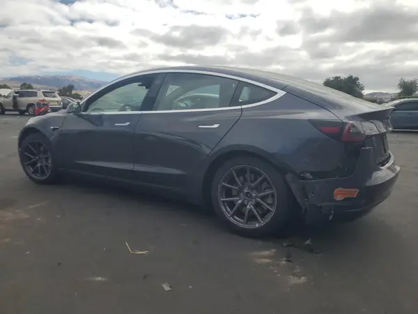 5YJ3E1EB6LF635227 2020 TESLA MODEL 3 - Image 2