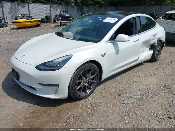 5YJ3E1EB6LF650486 2020 TESLA MODEL 3 - Image 2