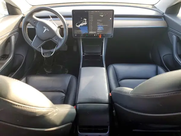 5YJ3E1EB6LF665005 2020 TESLA MODEL 3 - Image 8