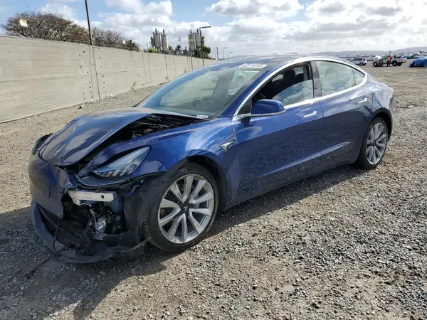 5YJ3E1EB6LF667711 2020 TESLA MODEL 3 - Image 1
