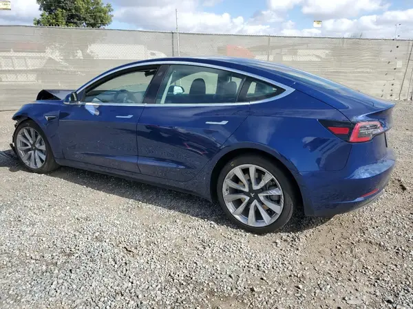 5YJ3E1EB6LF667711 2020 TESLA MODEL 3 - Image 2