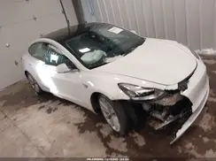 5YJ3E1EB6LF712291 2020 TESLA MODEL 3